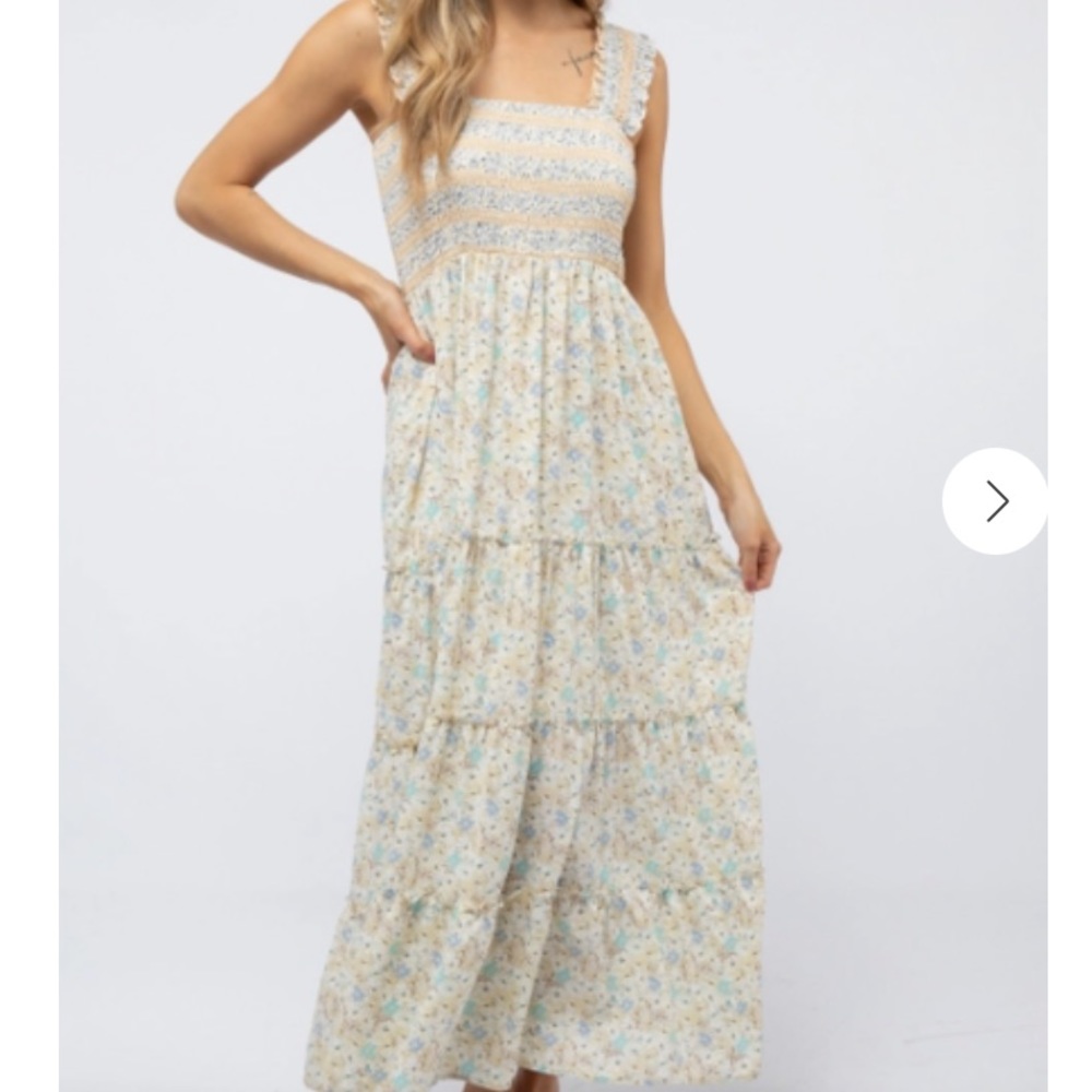 Davi & Dani‎ PRINTED SQUARE NECK SMOCKED MAXI SPRING DRESS